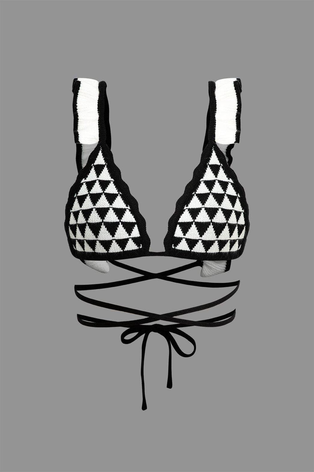 Ensemble tricot à volants géométriques élégance