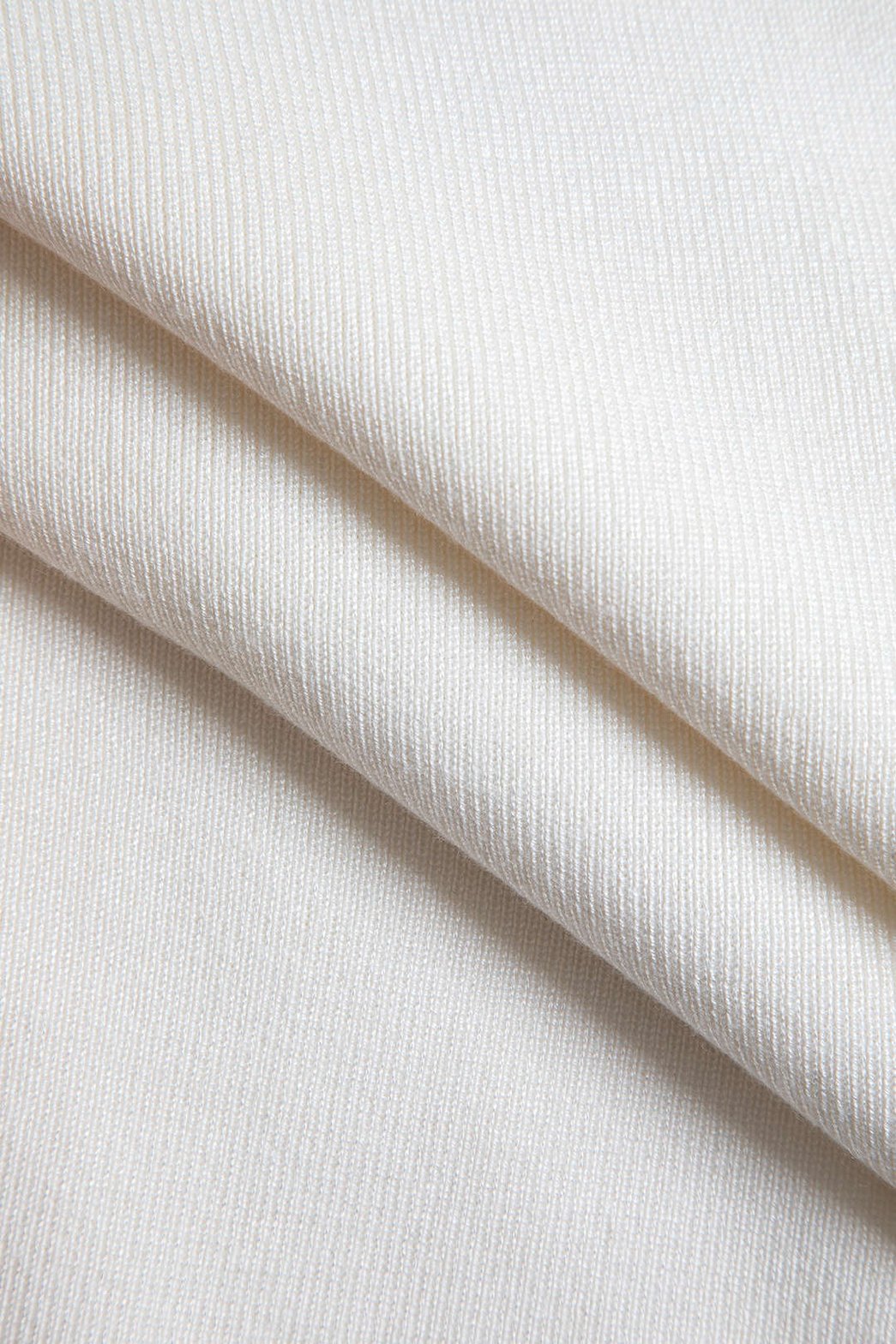 Ensemble blanc casual chic sérénité