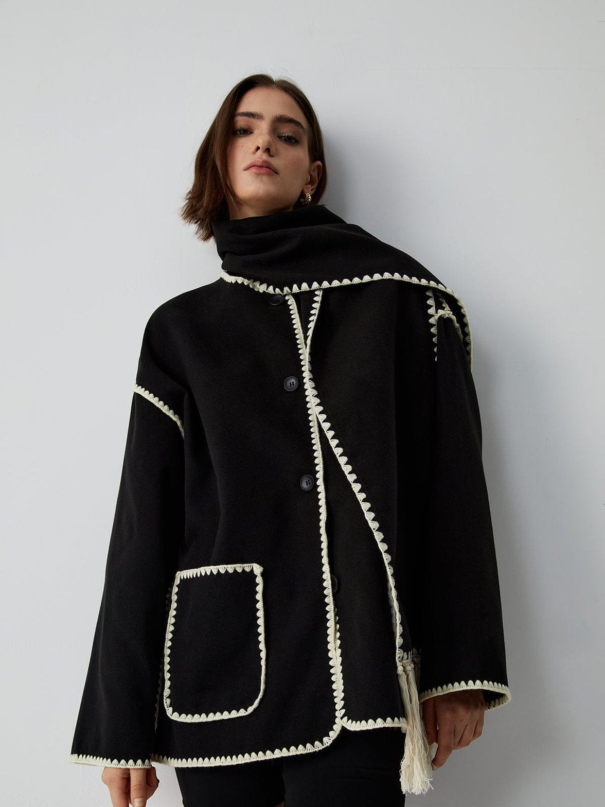 Vue de dos de la veste noire étoile