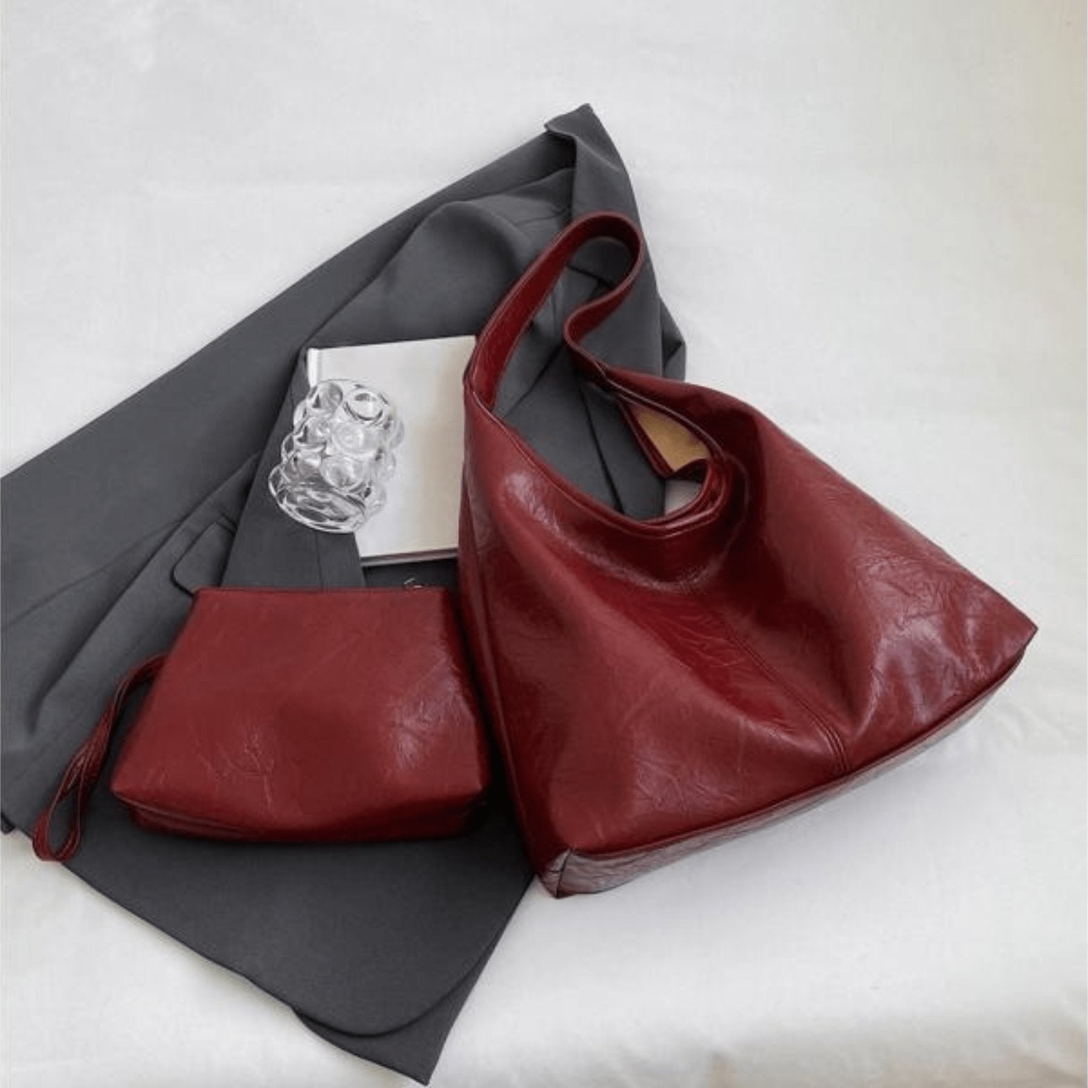 Sac hobo cuir vintage vue dessus pluie