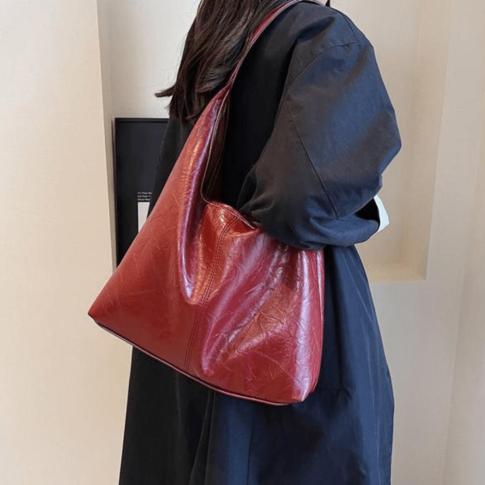 Sac hobo cuir vintage vue intérieure nuage