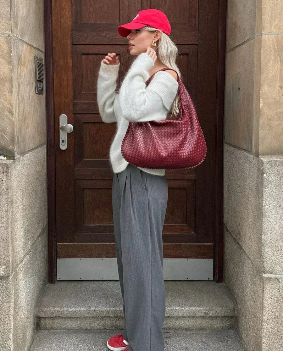 Sac hobo rouge luxueux sophistication