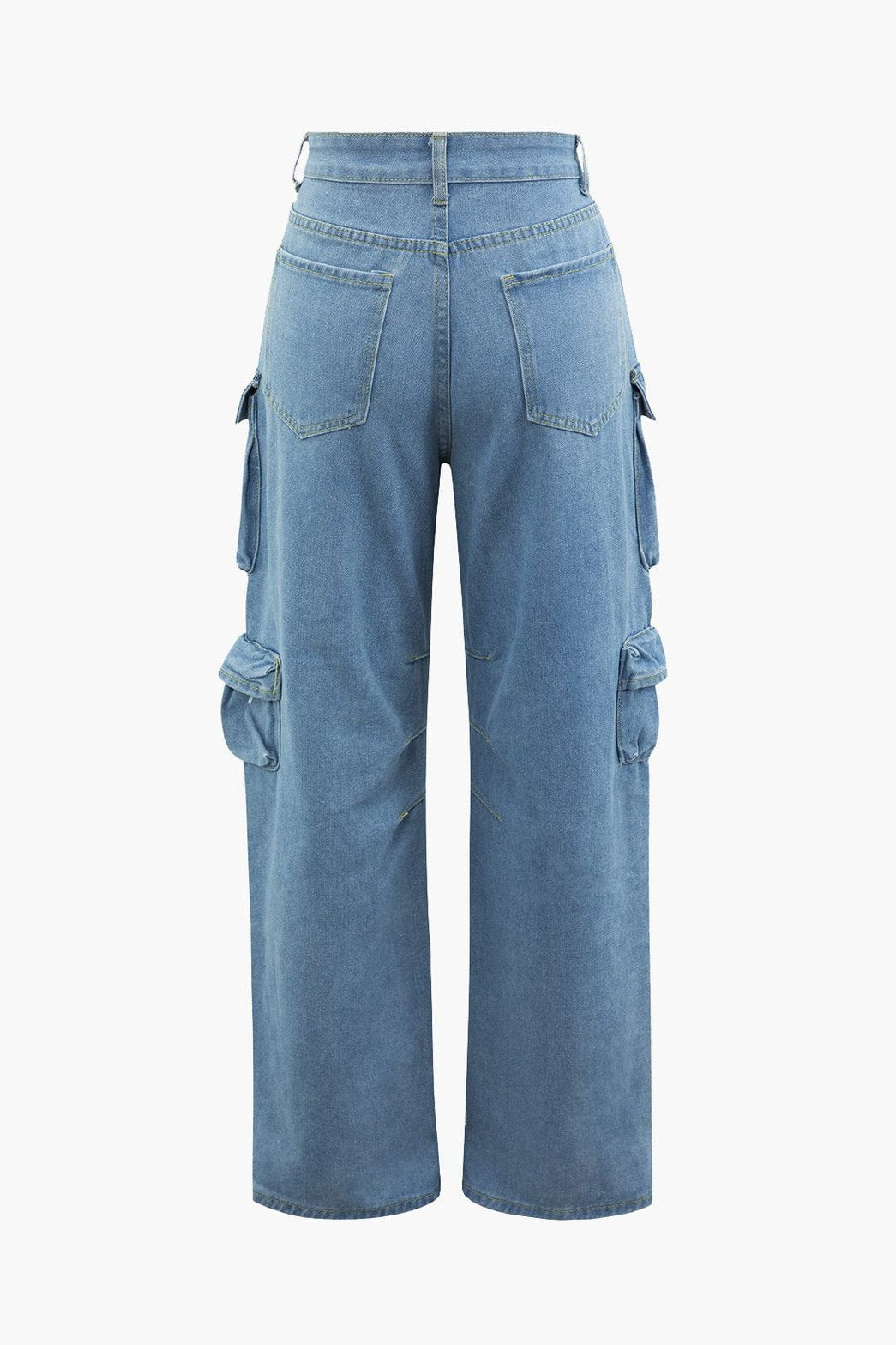 Jean cargo gris porté arc