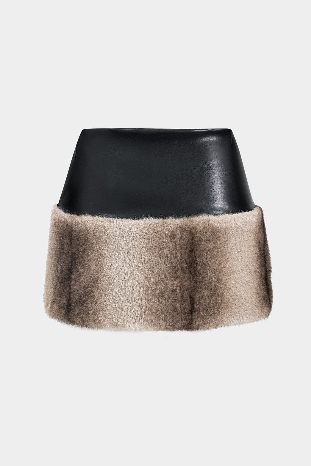 Jupe courte similicuir et fausse fourrure vue de dos - Soleil