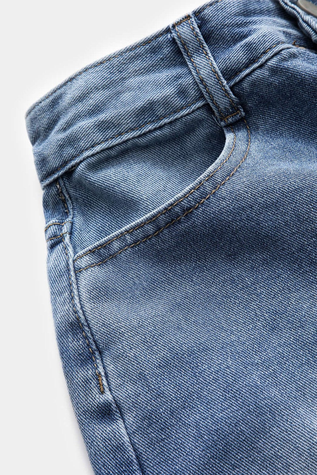 Détail de la fente jupe denim lune