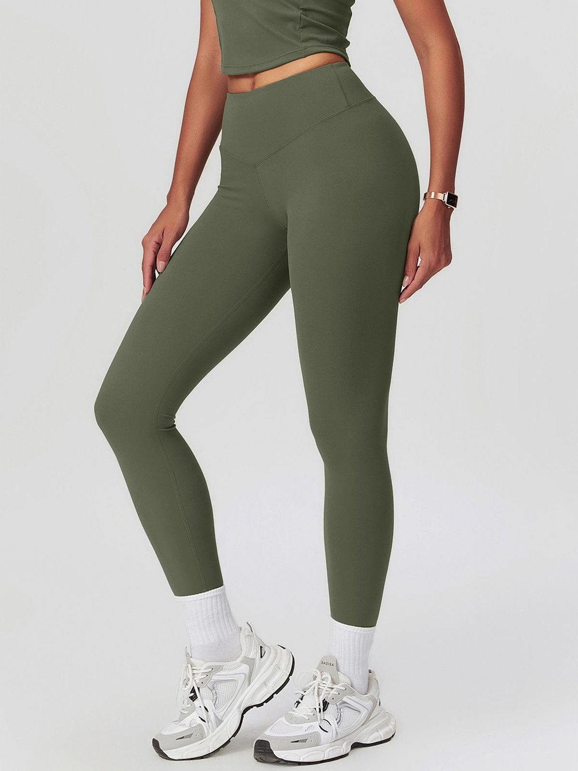 Legging sport vert olive performance étoile