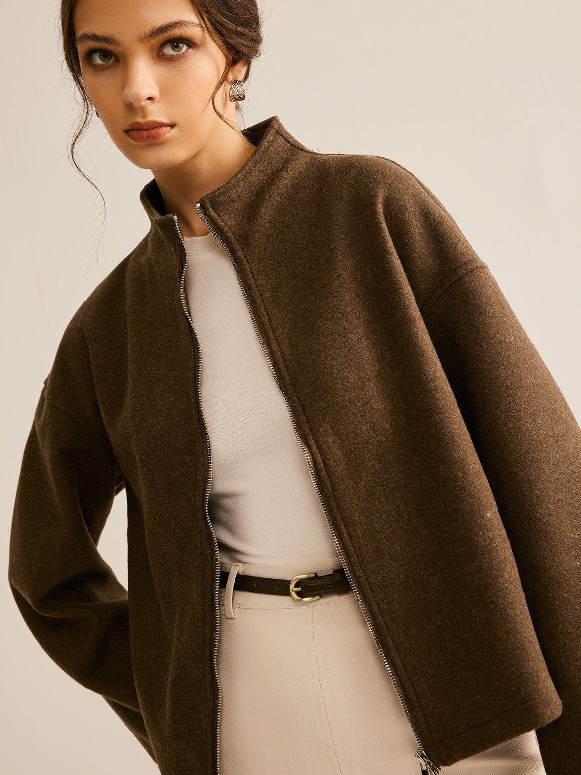 Manteau court style élégant confort