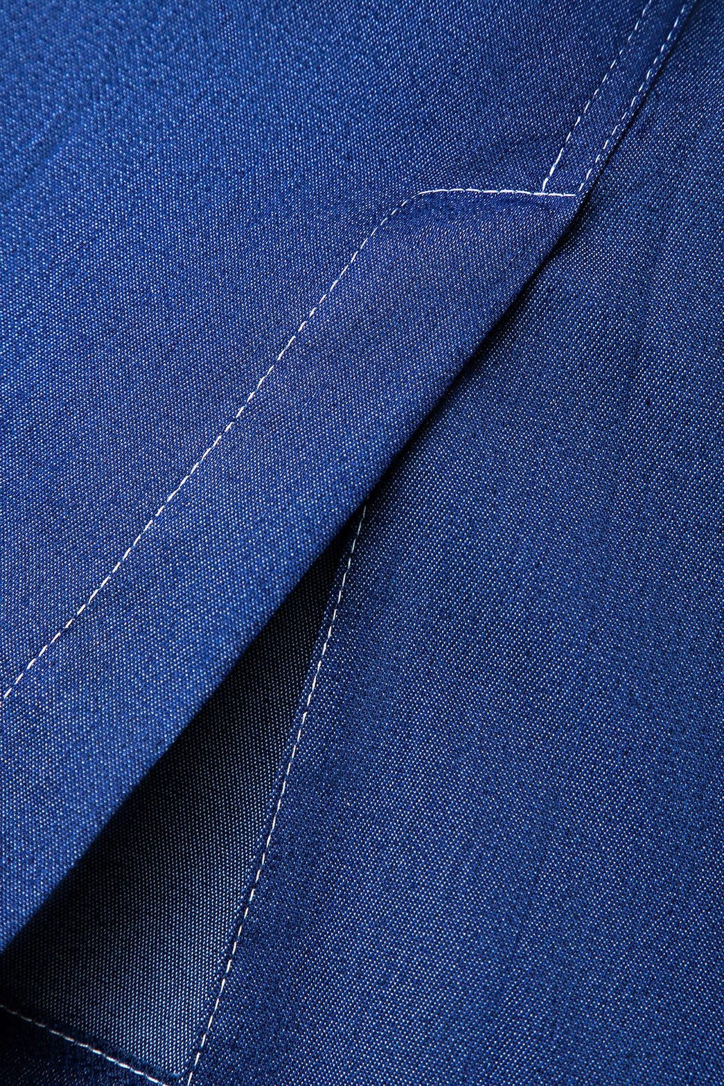 Manteau denim bleu ceinturé vue de dos lune