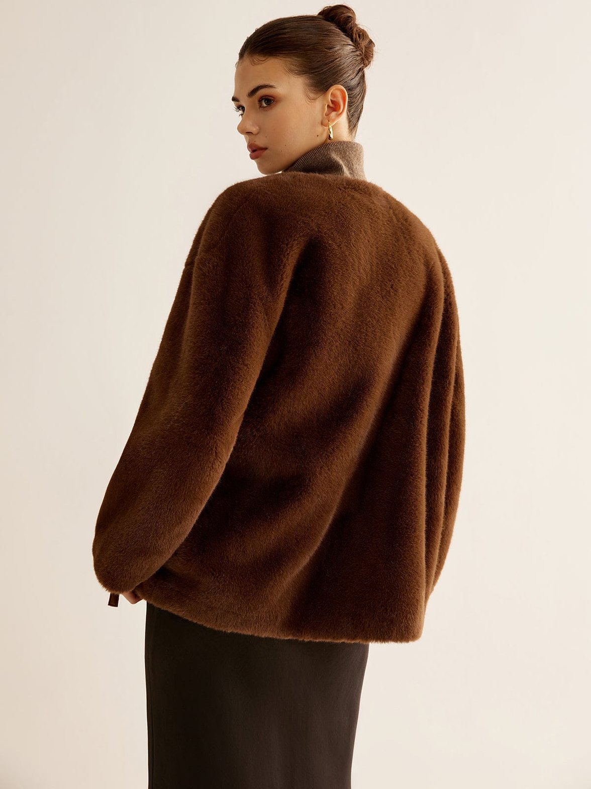 Manteau fausse fourrure élégance