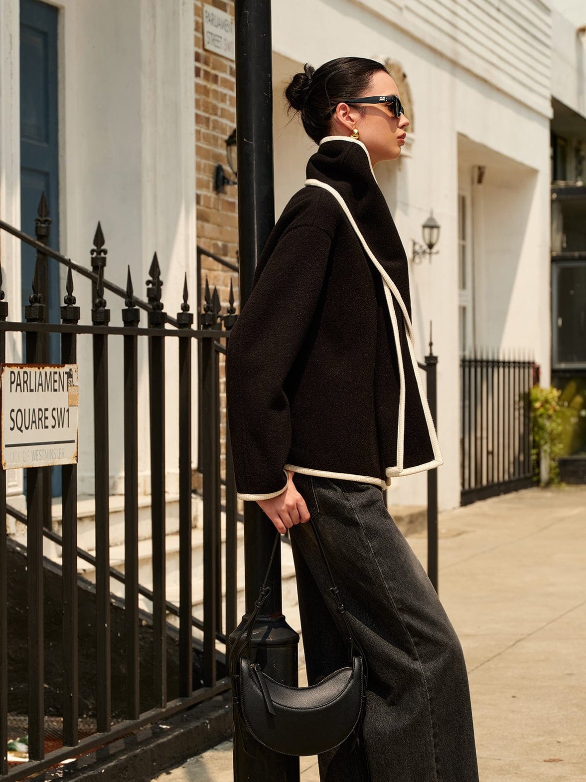 Manteau porté avec accessoires - Mode