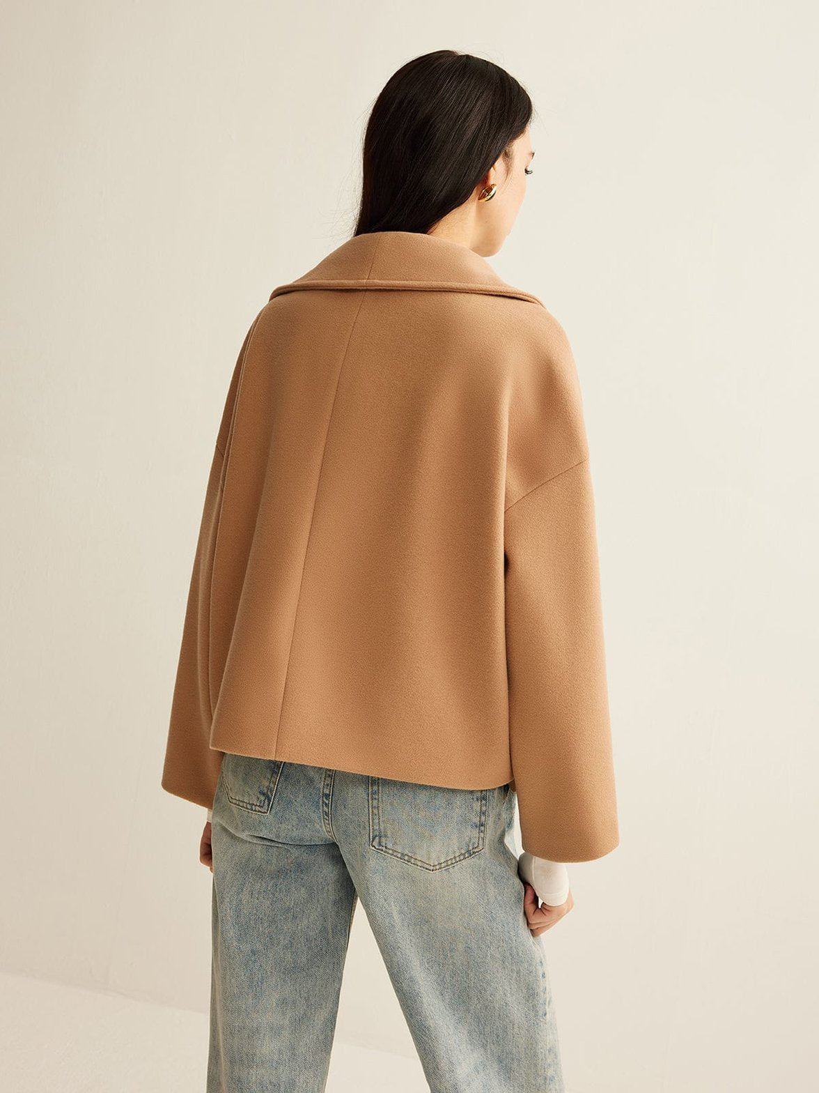 Manteau tweed détail finitions élégance