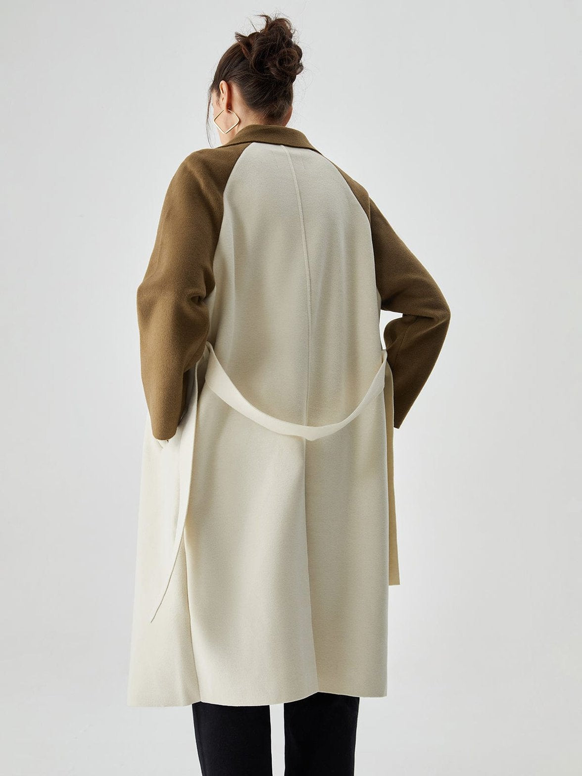 Manteau chic à poches vue latérale style