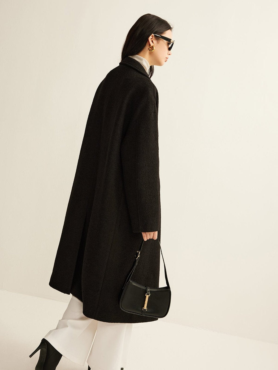 Manteau tweed noir coupe droite lune