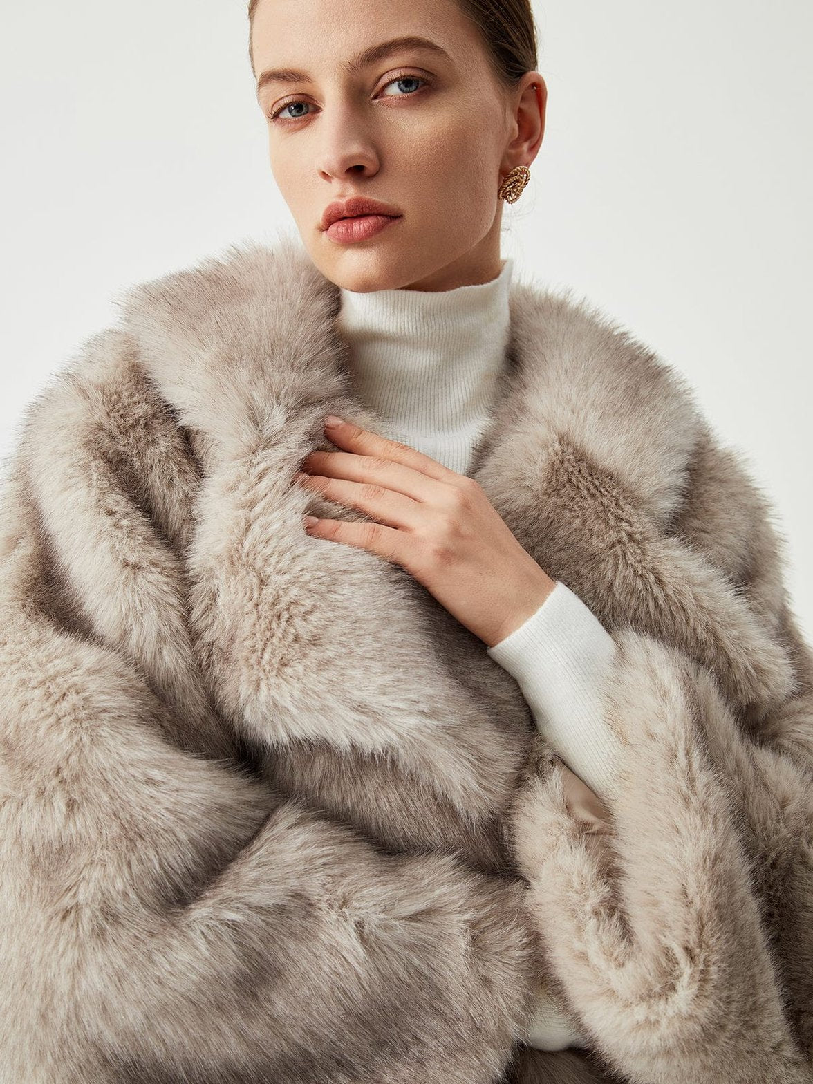 Manteau fausse fourrure beige cosy luxueux