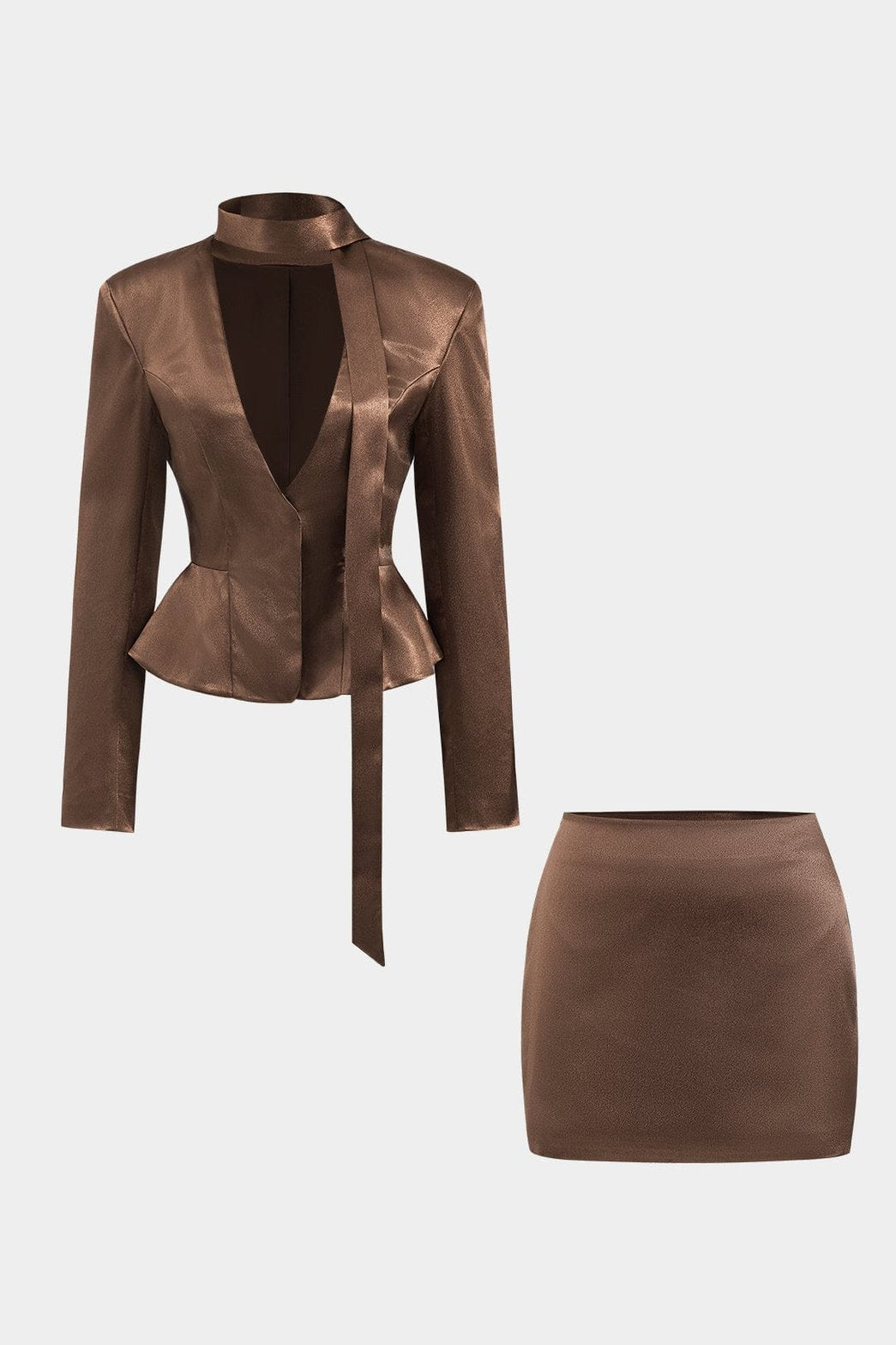 Jupe satinée marron portée élégance