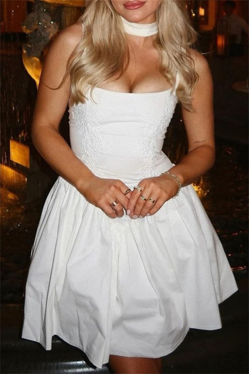 Mini-robe de soirée glamour rubis