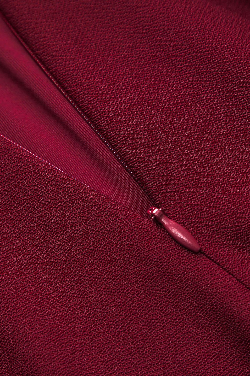 Robe mini bordeaux vue portée allure
