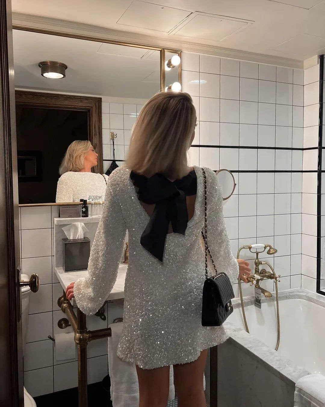 Robe courte texturée vue de face étoile