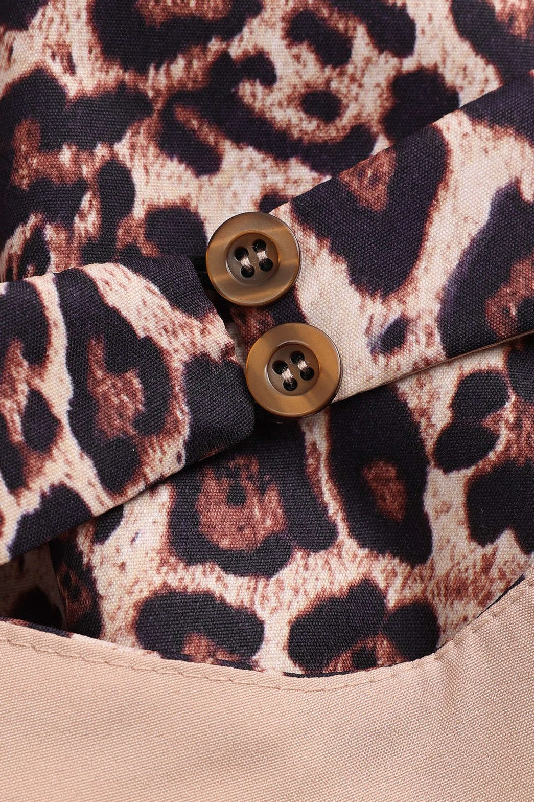 Robe léopard dos-nu vue détaillée étoile