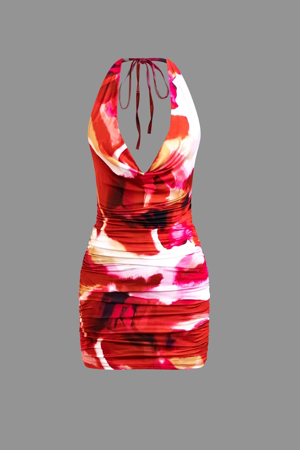 Mini robe tie-dye rouge moulante décolleté plongeant soleil