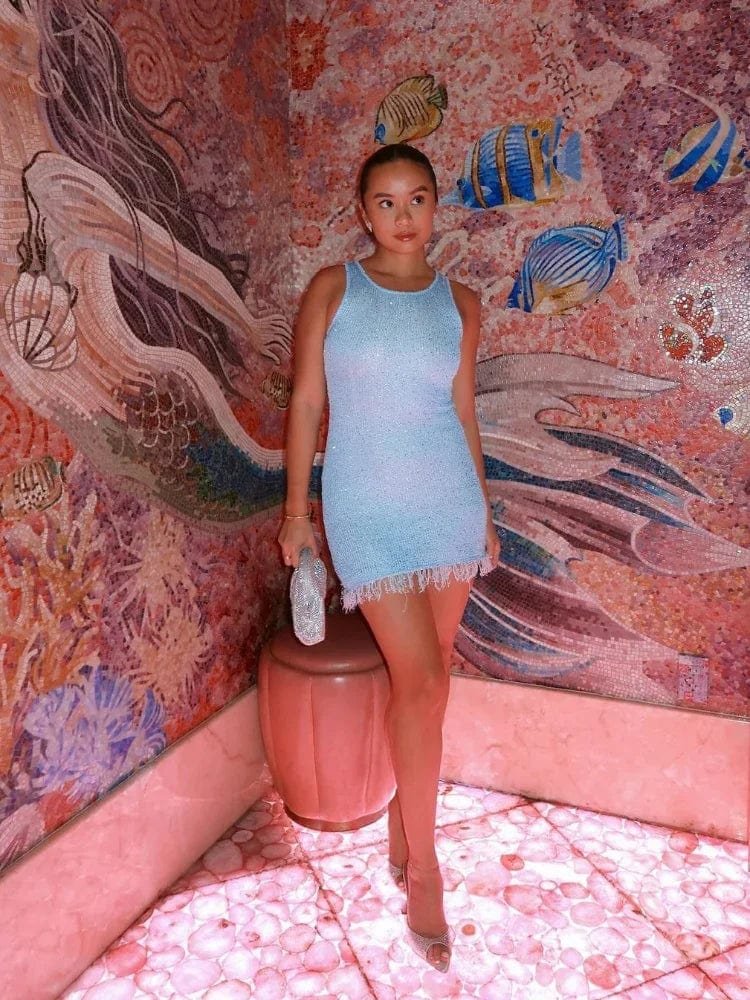 Mini-robe brillante pose lune