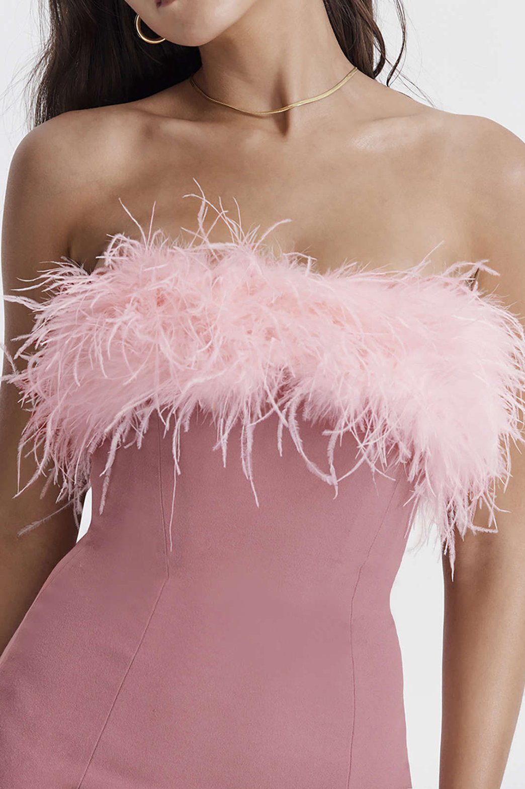 Robe cocktail plumes rose étoile