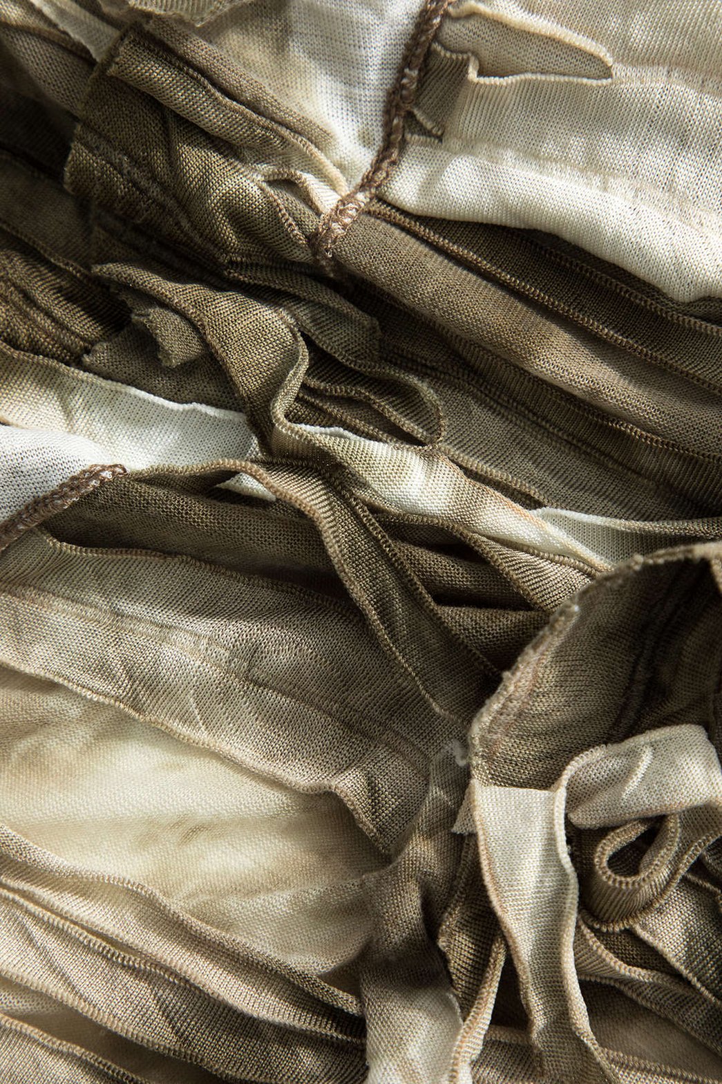 Robe mini tie-dye à franges vue de côté liberté