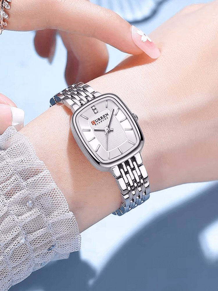 Montre rectangle argent femme moderne rayonnant