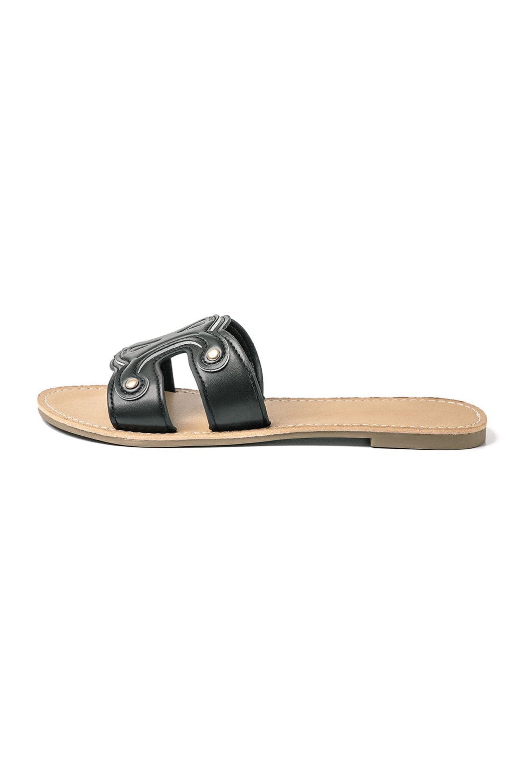 Détail broderie mules - Élégance