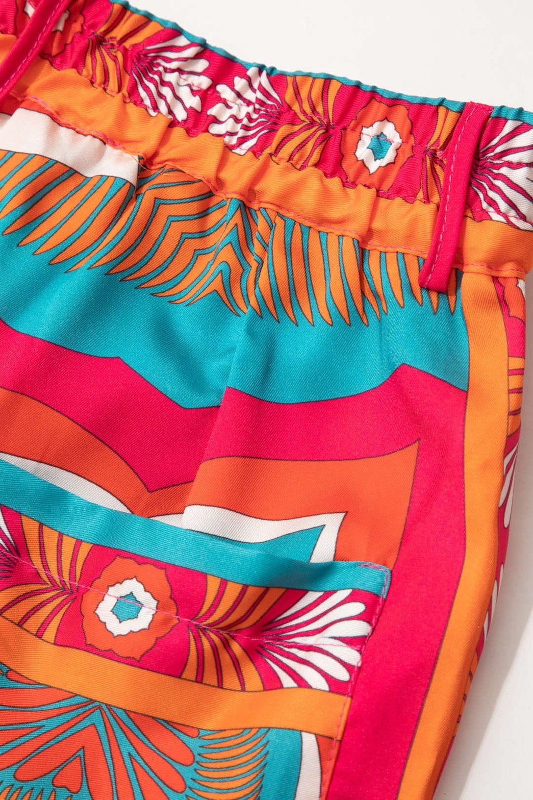 Pantalon imprimé géométrique nuage