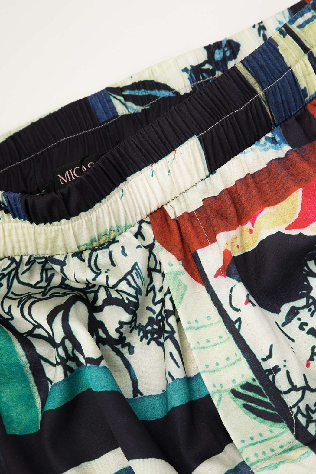 Pantalon fluide imprimé artistique pluie