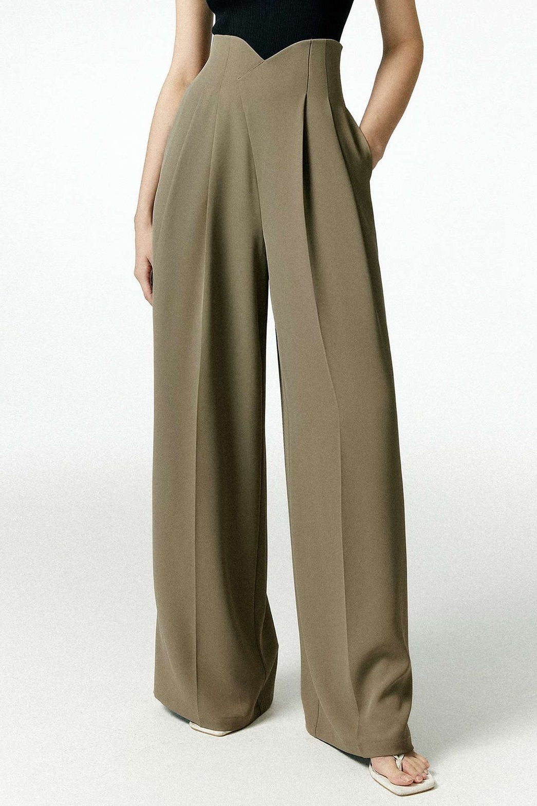 Pantalon palazzo kaki élégant soleil