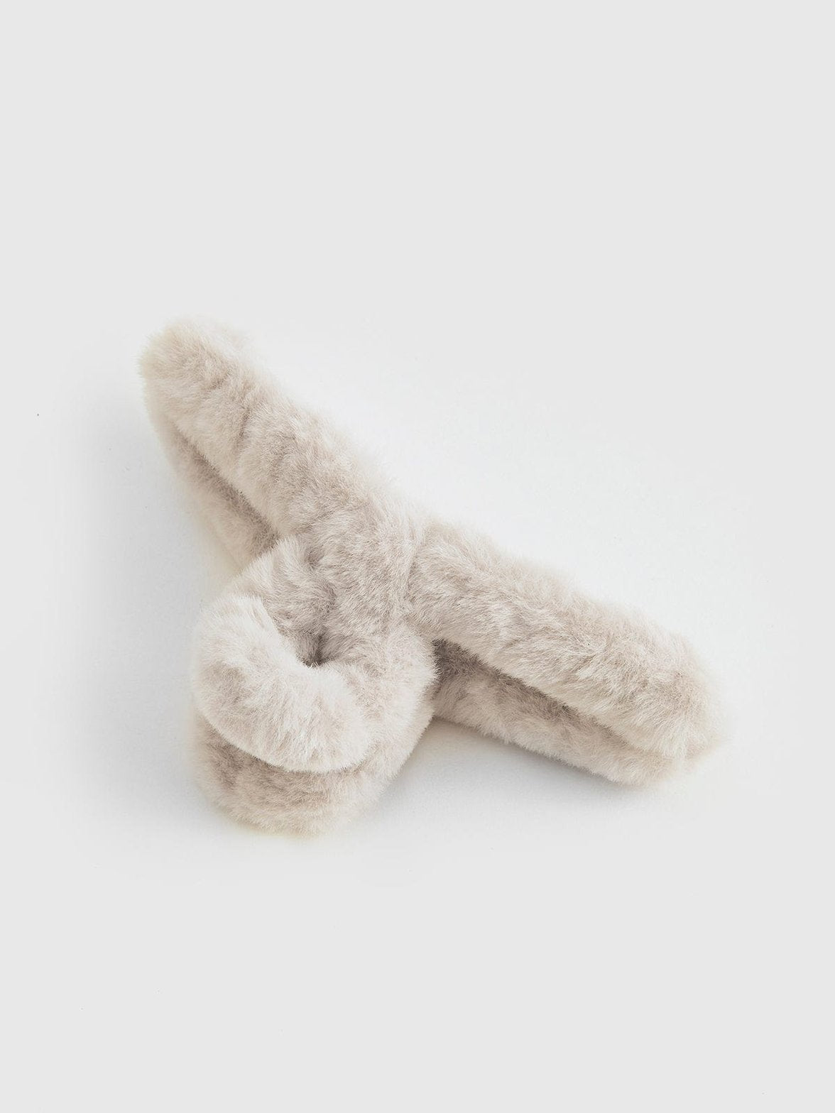 Pince à cheveux fourrure beige confort