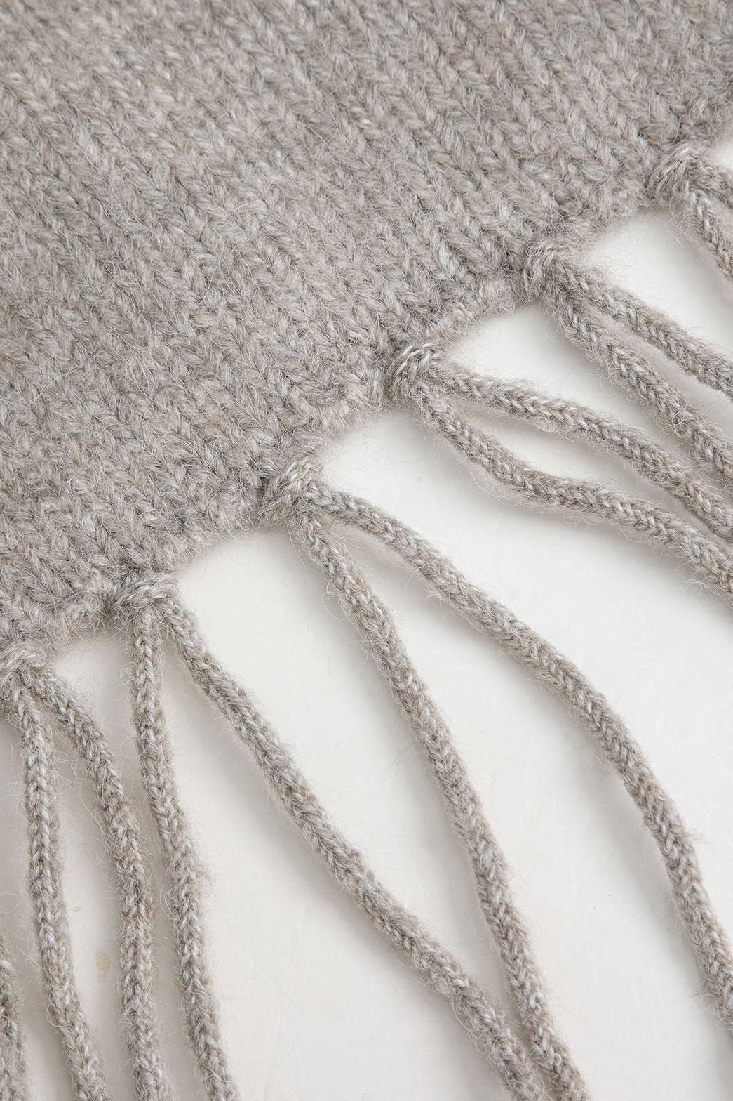 Pull en maille grise élégant