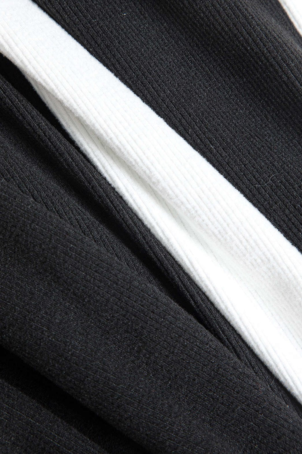 Pull col montant bicolore finesse