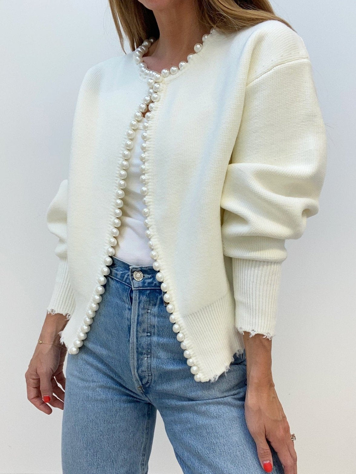 Pull blanc en tricot avec perles élégant douceur
