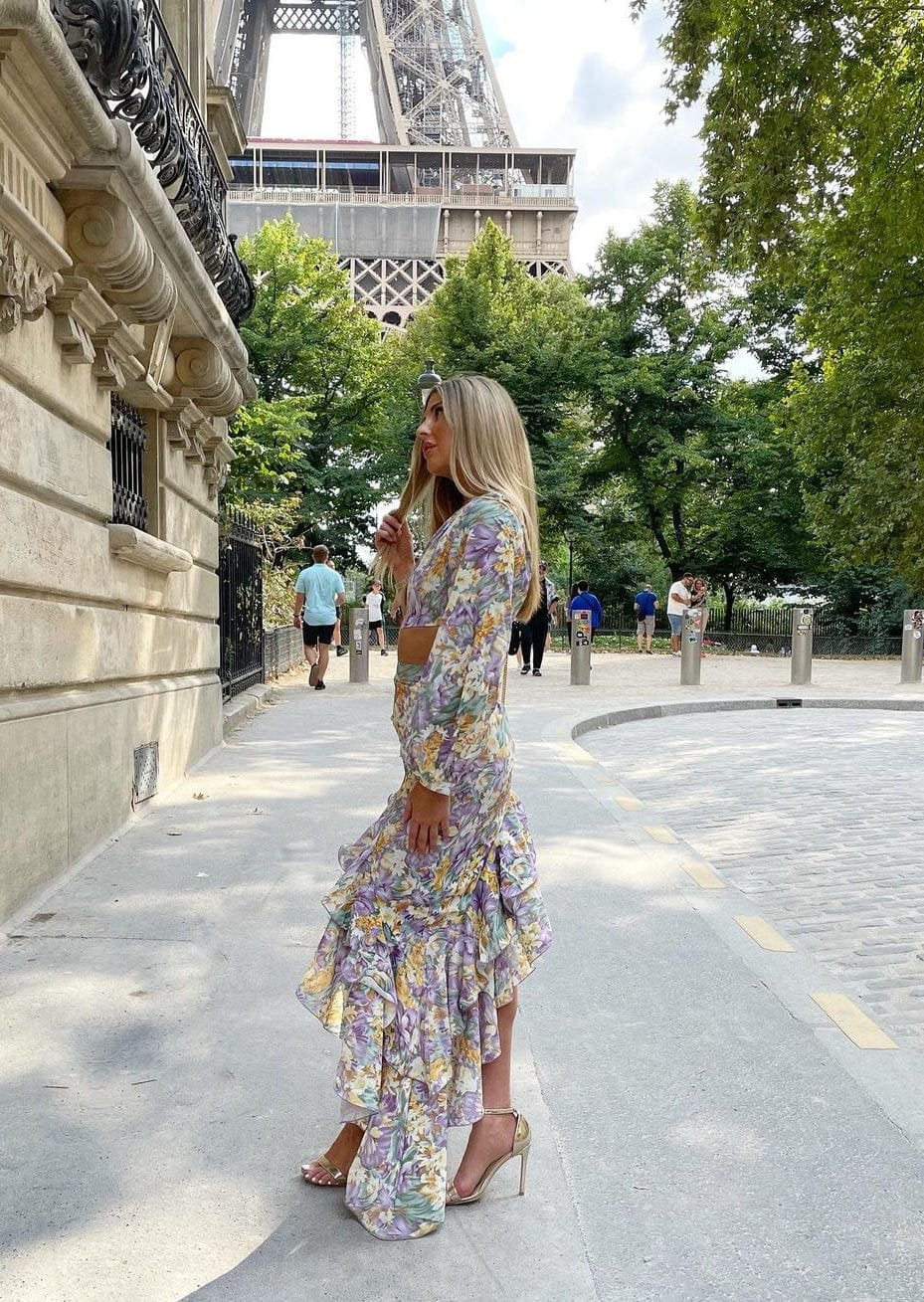Robe asymétrique fleurie glamour