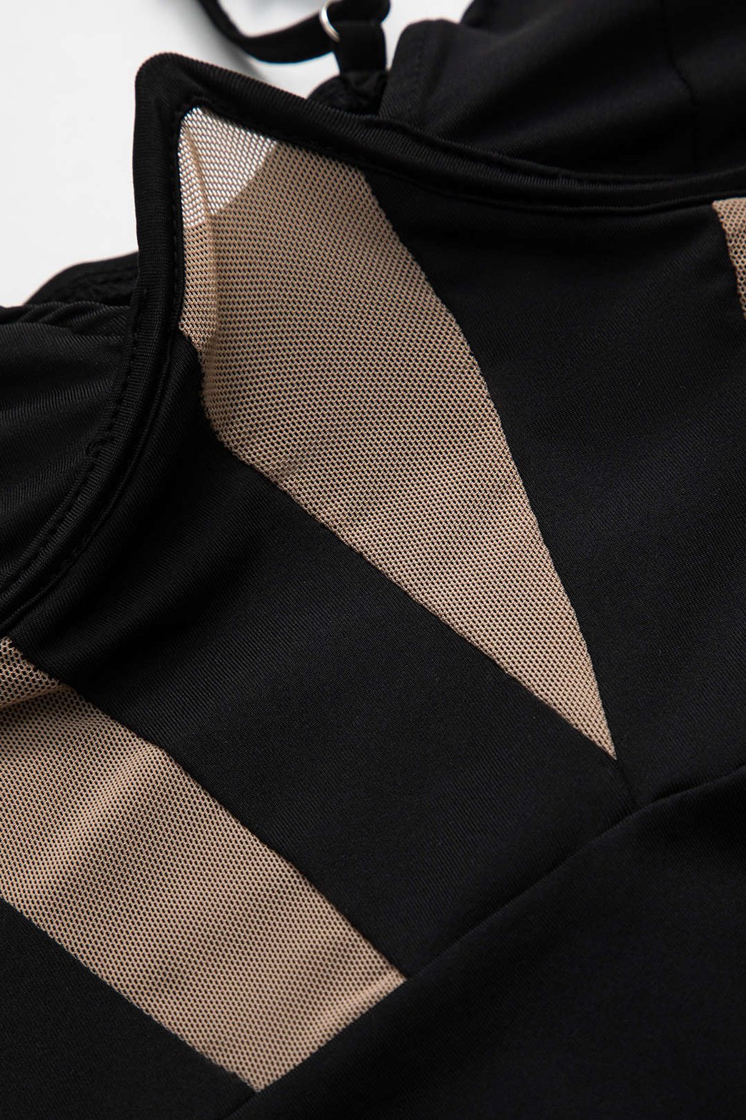 Robe bustier moulante détail noeud rubis