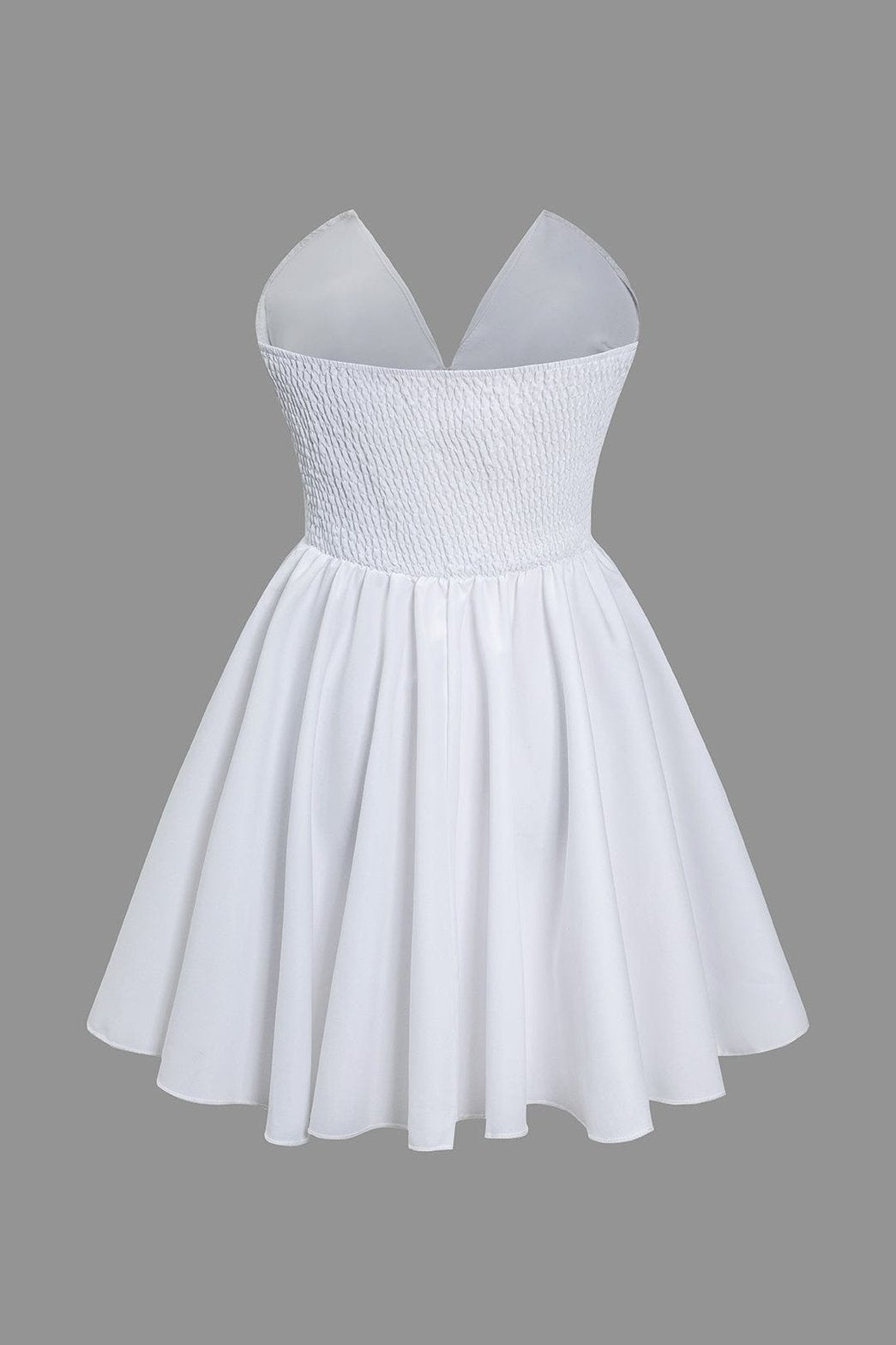 Robe cocktail bustier blanche grâce