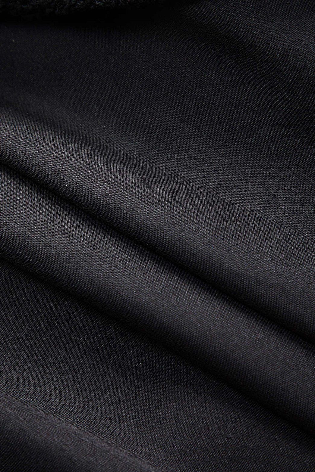 Robe courte zippée avec détails ruchés frais