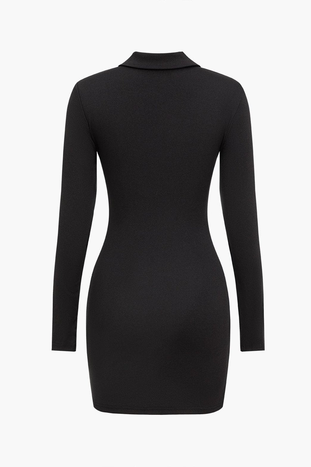 Robe moulante noire détail découpe soleil