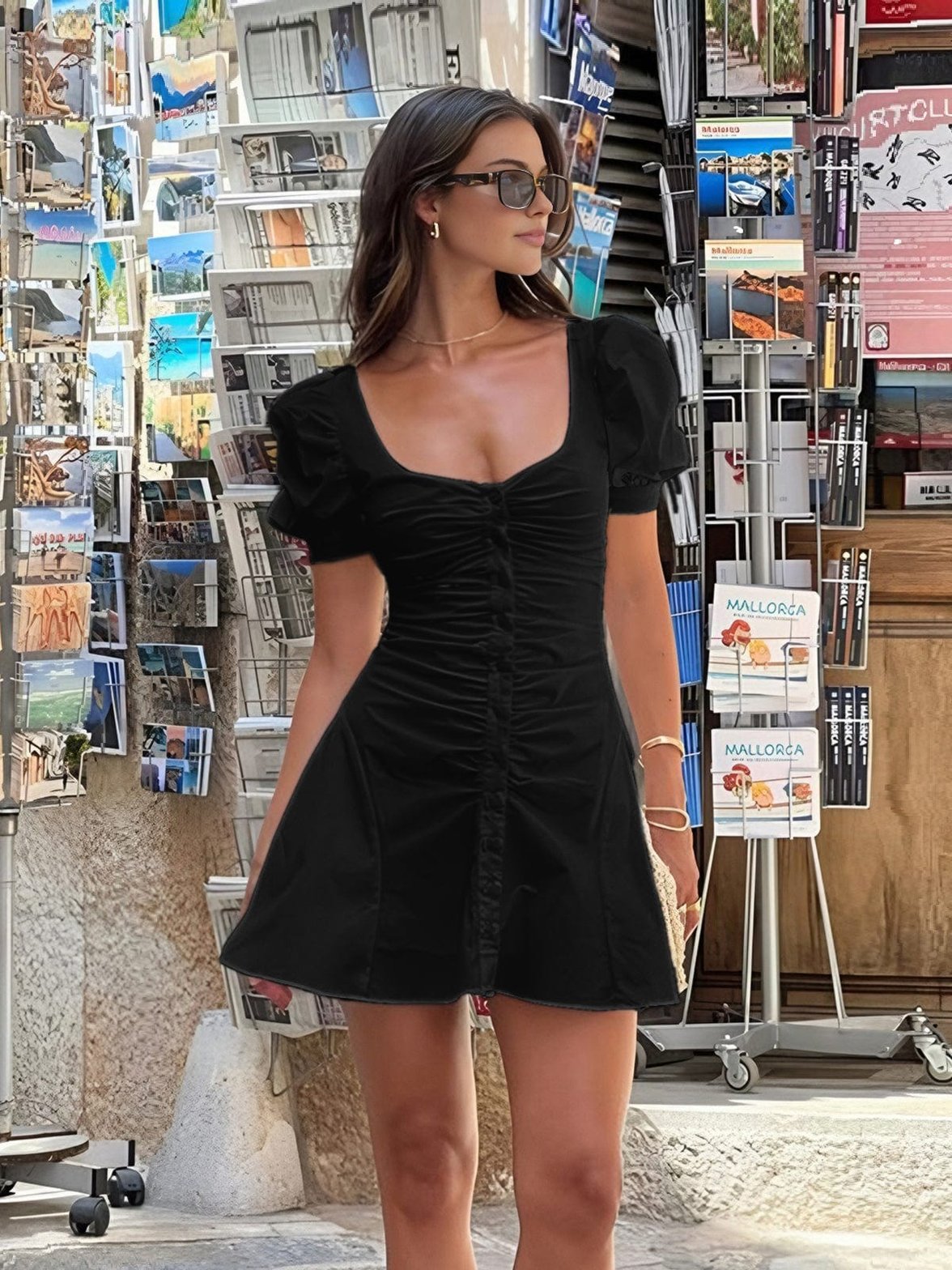 Robe courte blanche style romantique légèreté