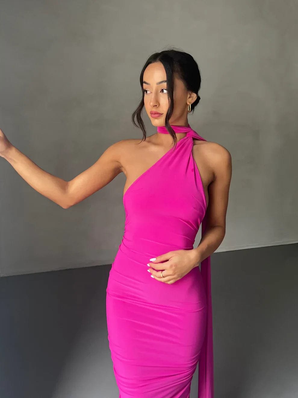 Robe longue rose élégante rivière
