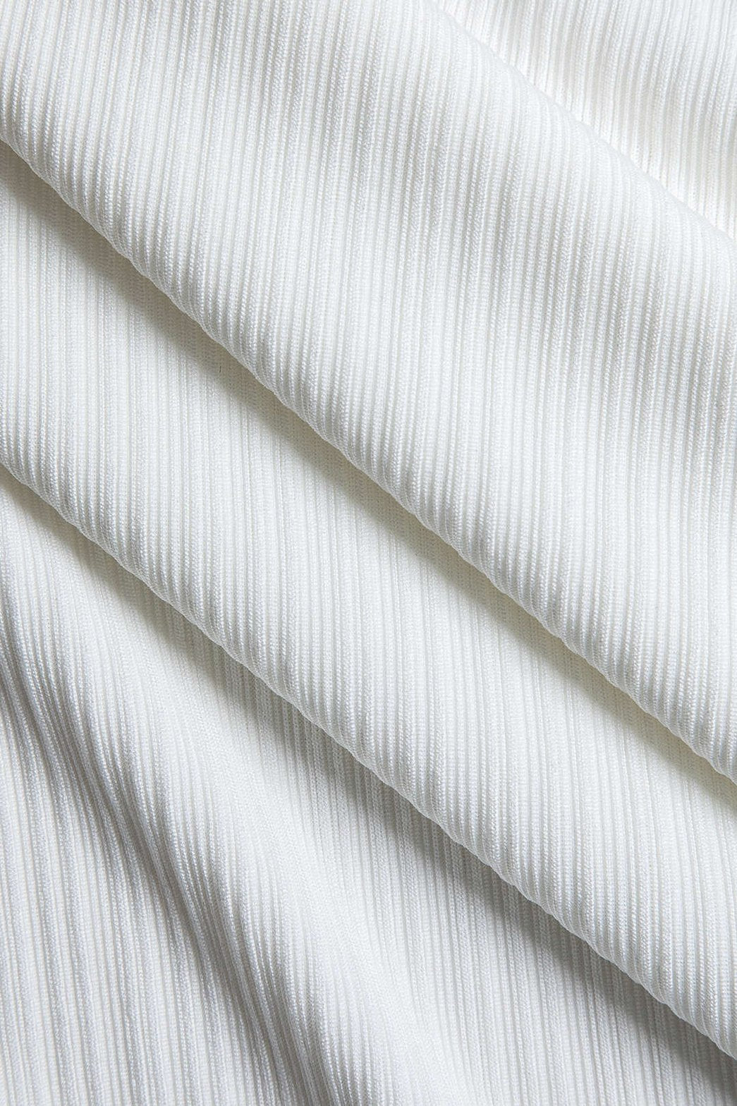 Robe longue blanche épaules dénudées perle