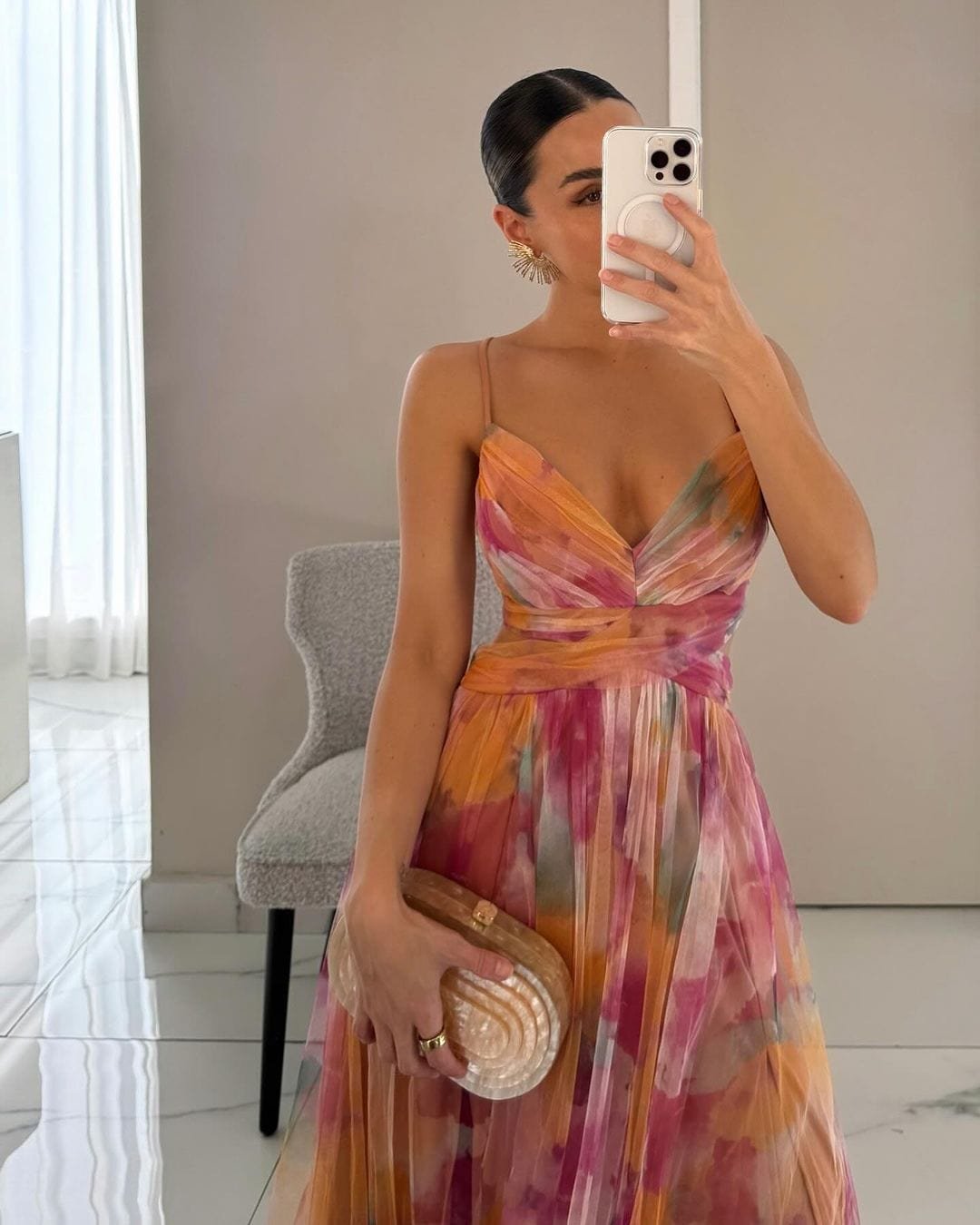 Robe en mouvement brise