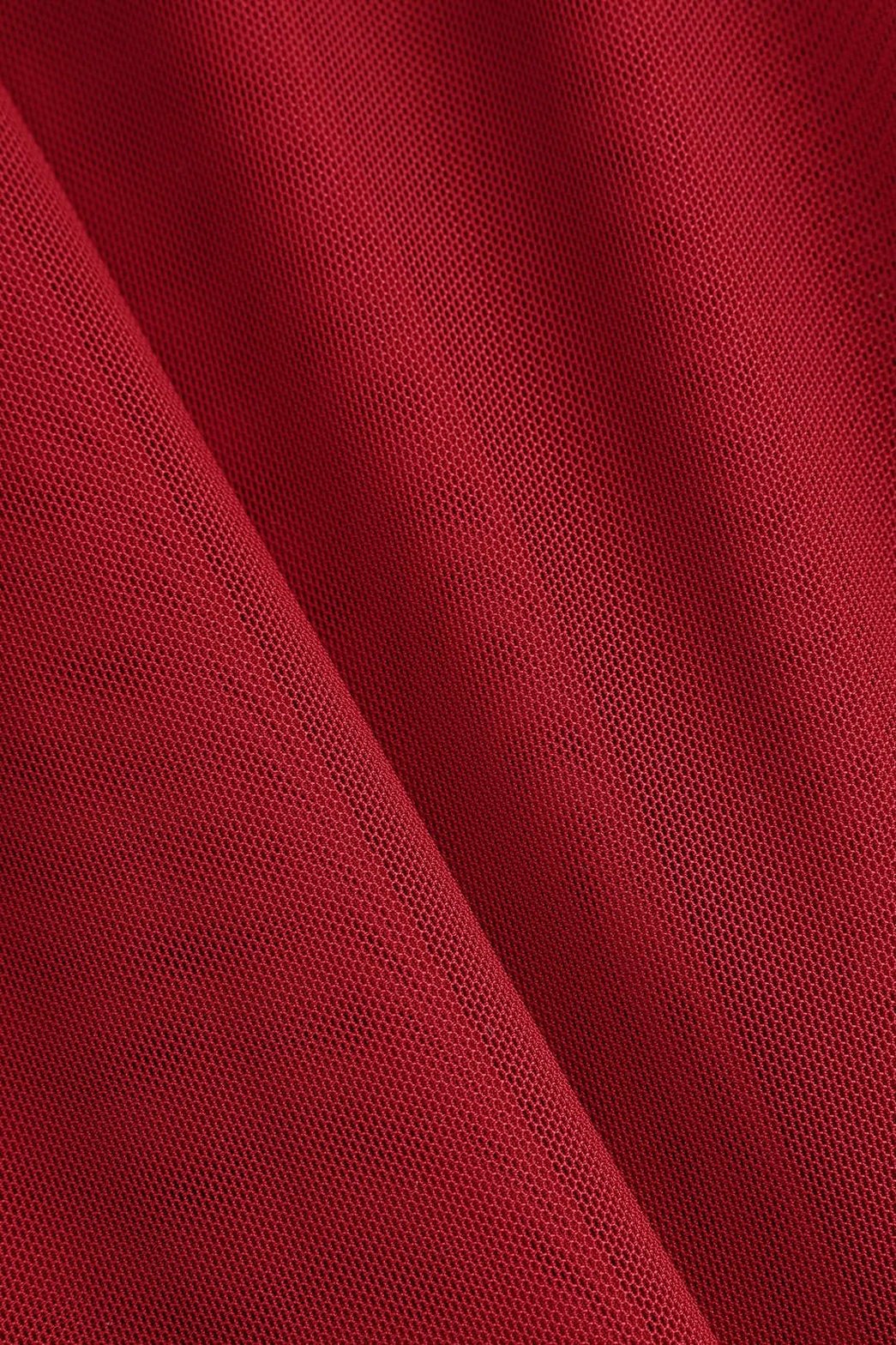 Robe fendue tulle rouge raffinement