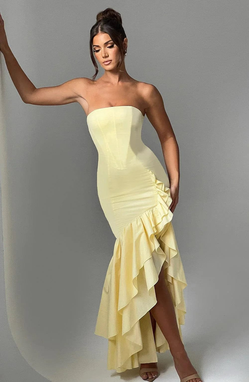 Robe Longue Bustier à Volants et Fente