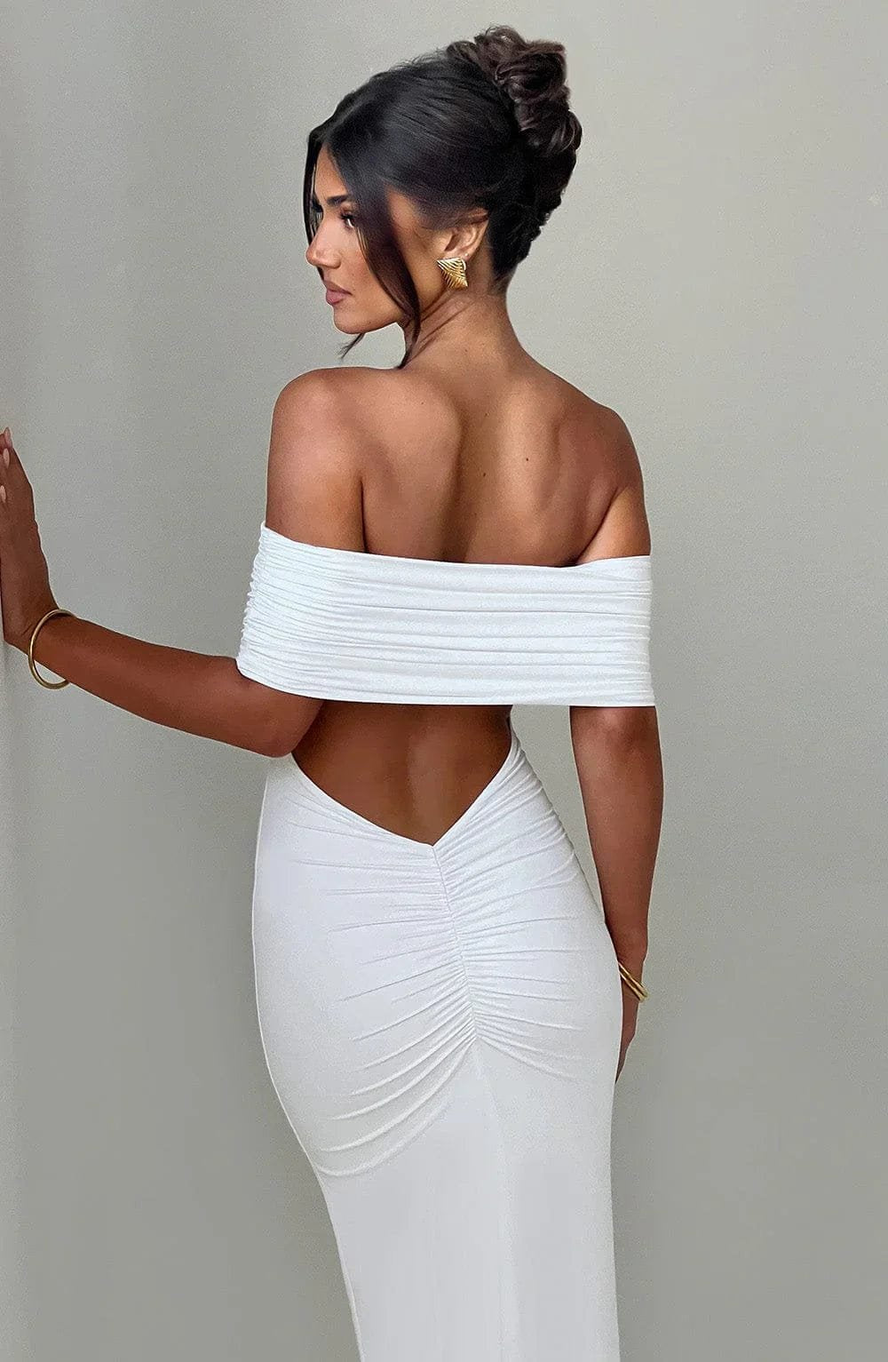 Robe longue ivoire vue de face romance