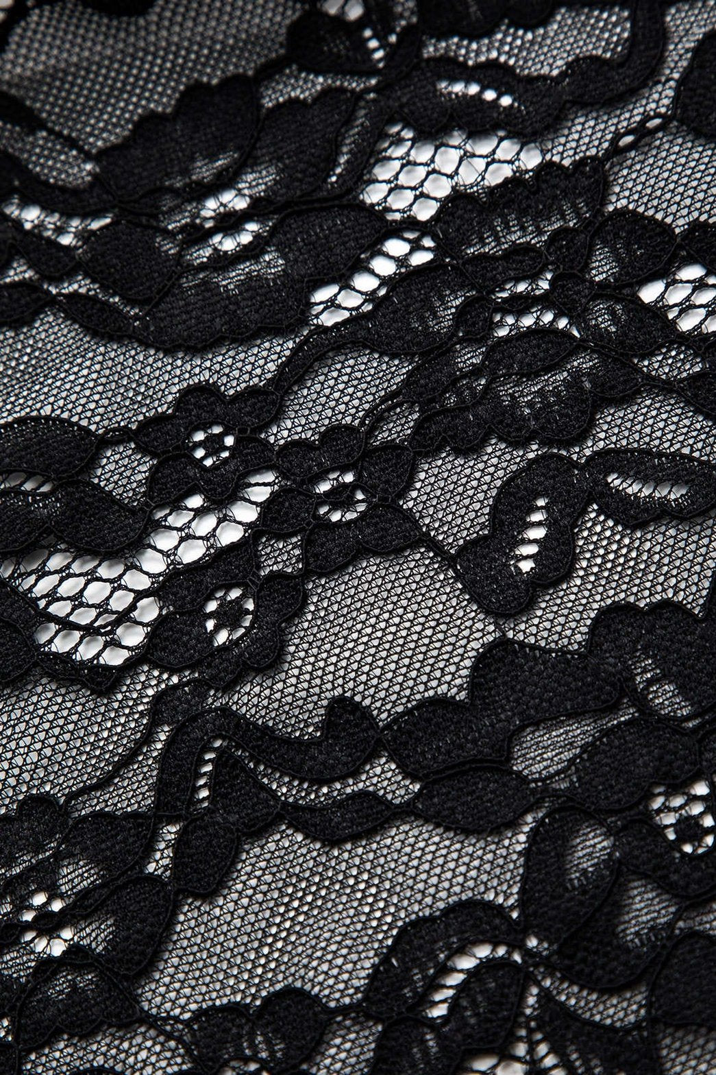 Vue latérale robe fendue dentelle noire océan