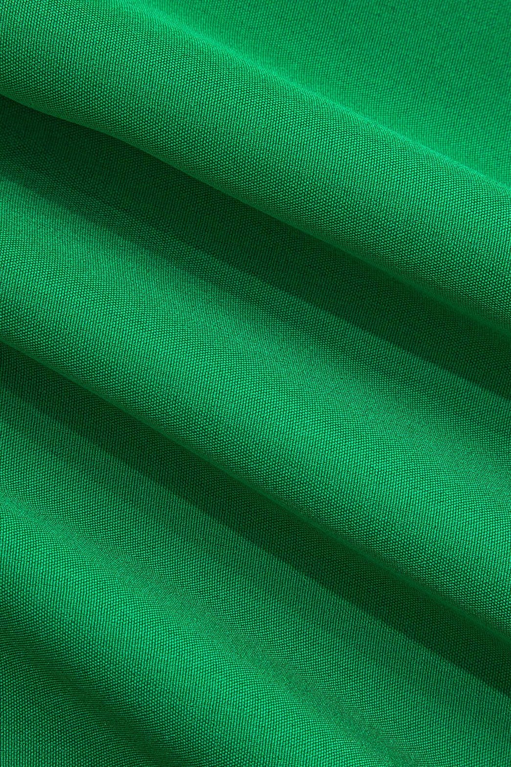 Robe longue verte festonnée détail des volants jade